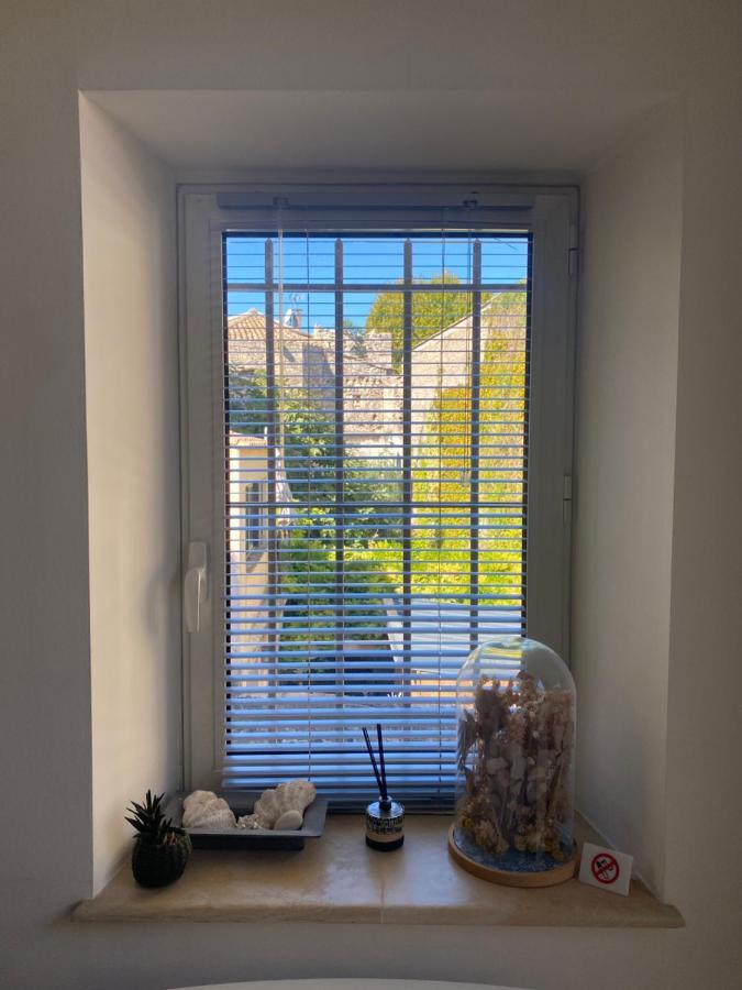 Le Loft Patio, Au Coeur Du Village Saint-Rémy-de-Provence Eksteriør billede